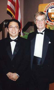 Honoree Hoang Van Dang and interim architecture Dean Richard Dodge.