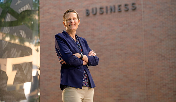 College of Business Associate Dean Wendy Casper
