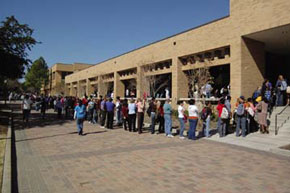 long line to enter Bluebonnet Ballroom