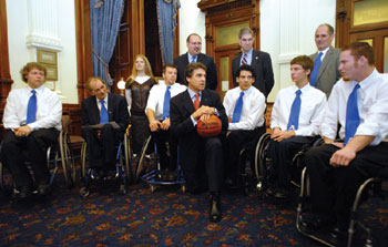 Movin' Mavs meet with Governor