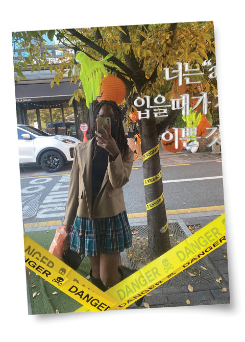 Photo of Essence Wesley in South Korea